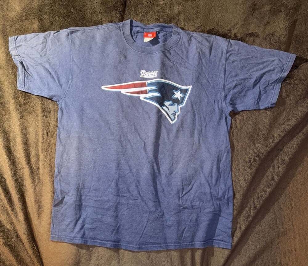 NFL New England Patriots T-Shirt Blue Logo Vintage